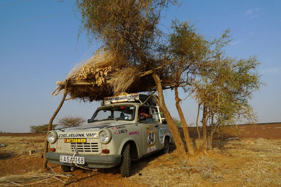 BAMAKO RALLY 8629 KILOMÉTER ,16 NAP, AVAGY ELINDULT A FLÚGOS FUTAM!